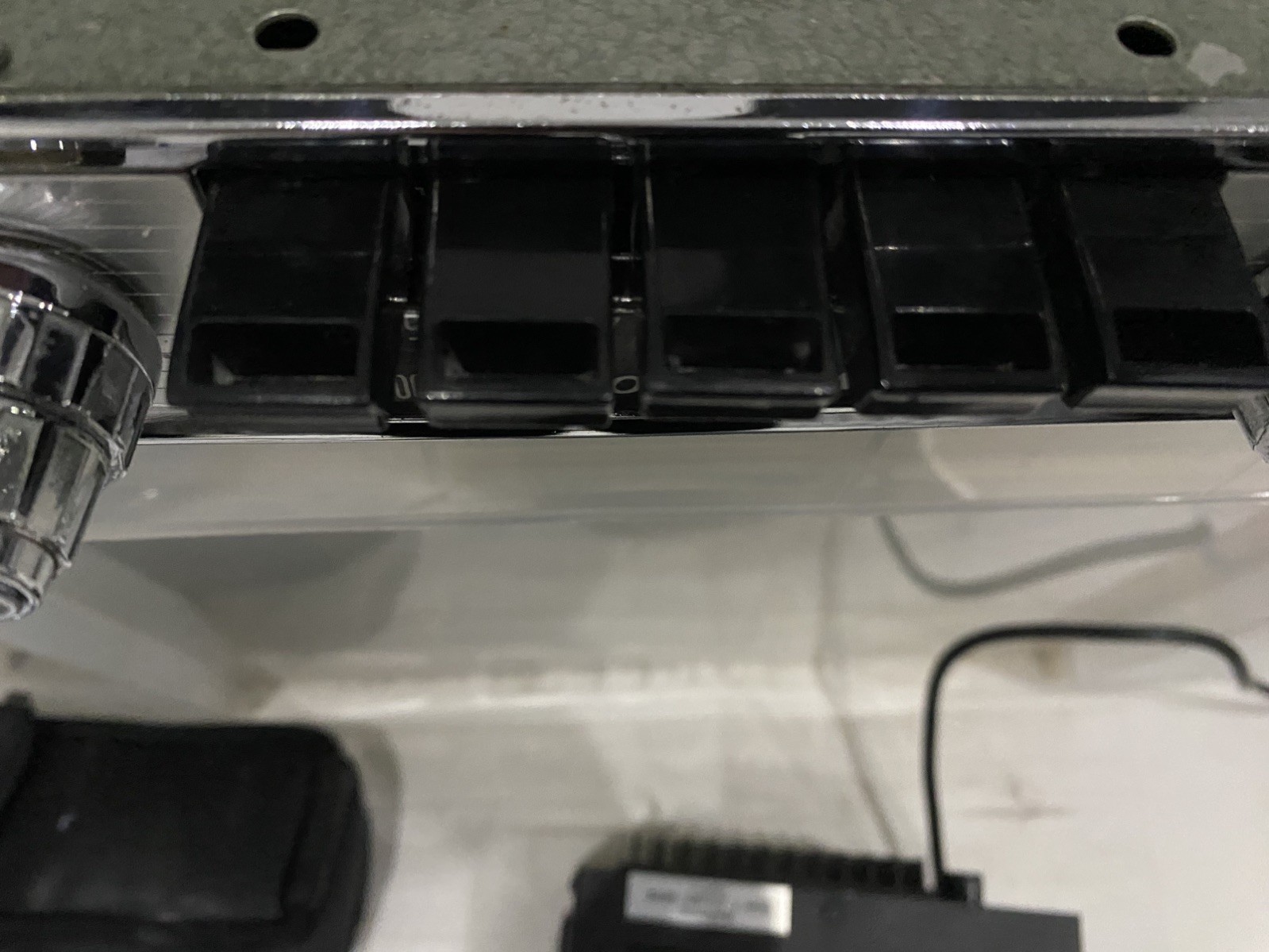 Motorola 818T chrome Car Radio Classic Vintage fully working