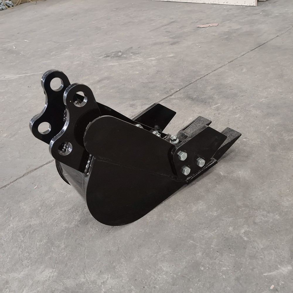 200mm Tooth Bucket Attachment for Mini Excavators Digger Bagger