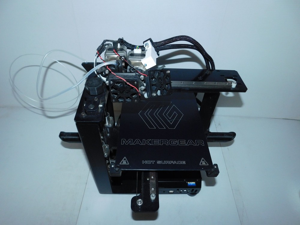 MAKERGEAR M2 REV E 3D PRINTER (NYG92)