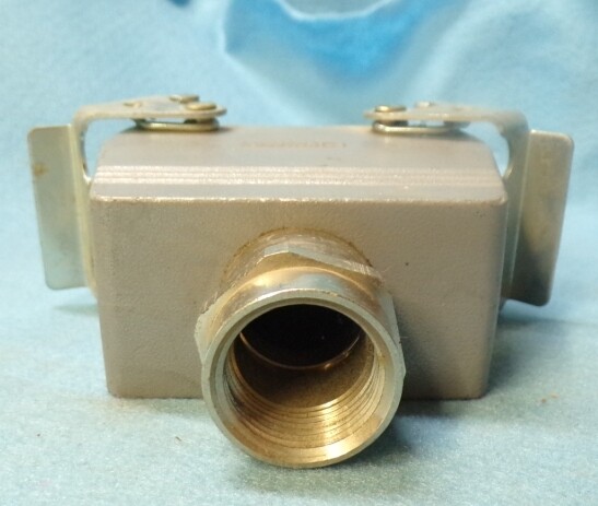 PHOENIX CONTACT P/N: 1771545 600 V