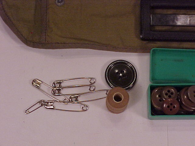 ORIGINAL, VG+ & VERY COMPLETE GI's "Soldier's Housewife" Sewing Kit--Issue Type?