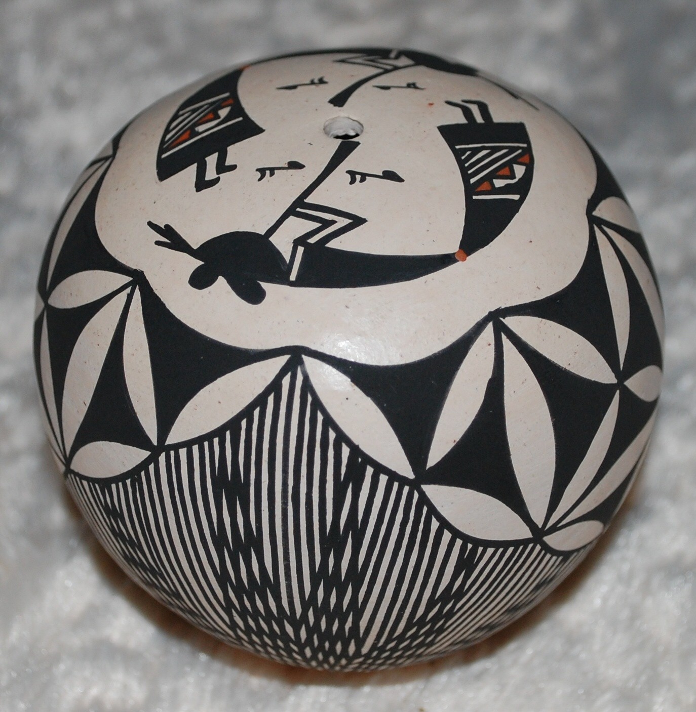 Acoma Seed Jar, Fine Line paint w/ Kokopelli-3.25 tall-3.25 diameter-V. Seymour