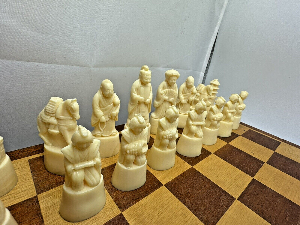 Vtg Chess Set w Folding Board Asian Figural Pieces Turquoise Solid Molded Unique