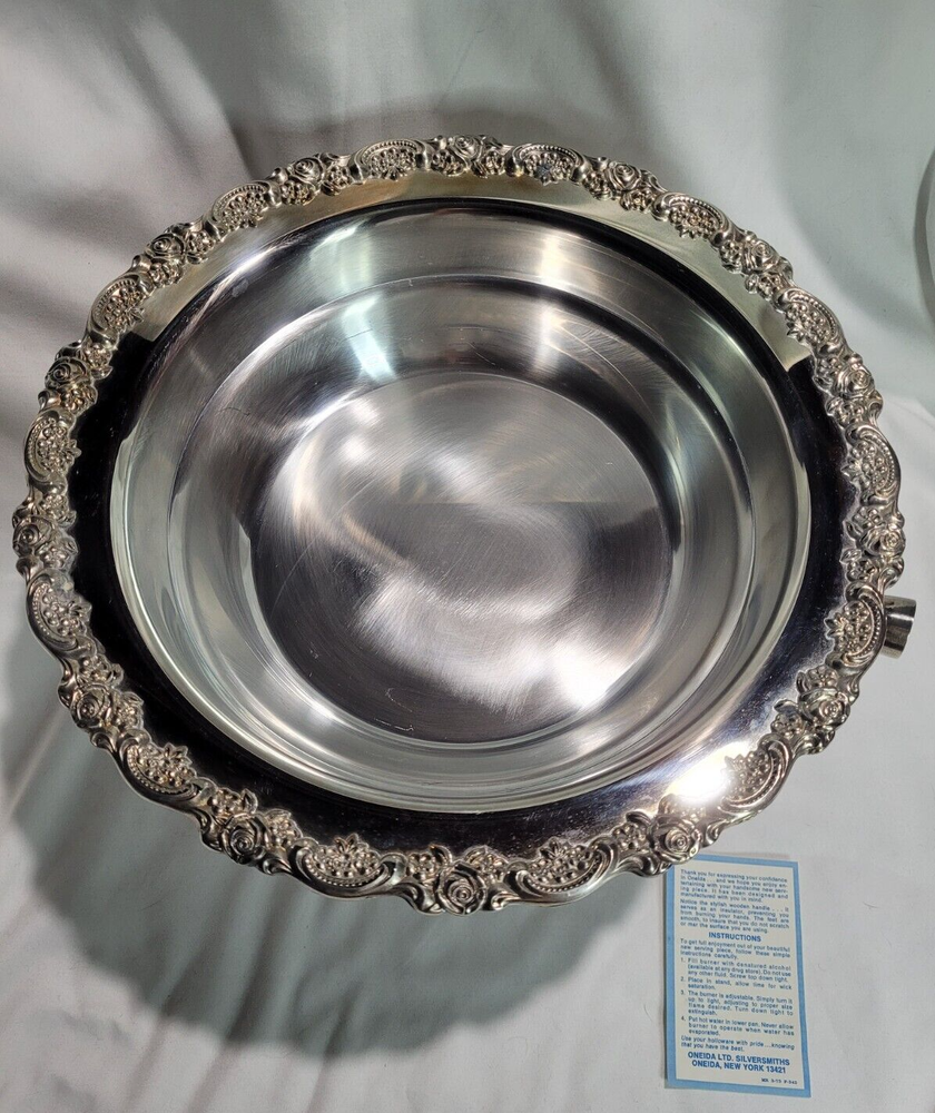 Oneida USA Silver Plated Chafing Dish 4 Piece Set