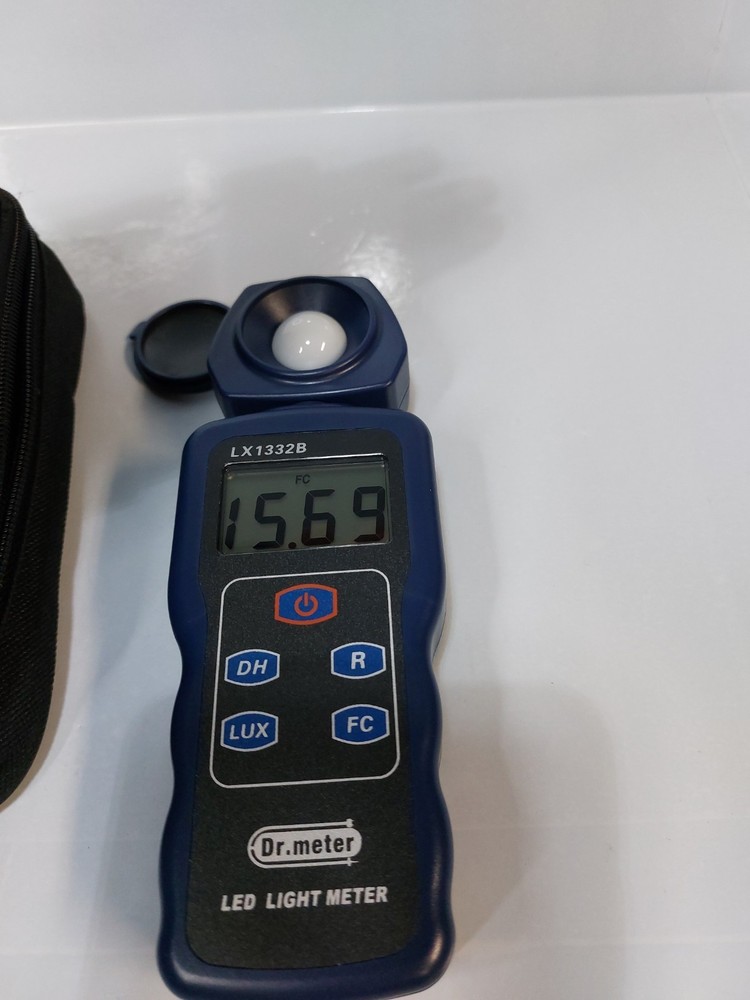 Dr. Meter Professional Digital LED Light Meter Illuminance Light Meter LX1332B