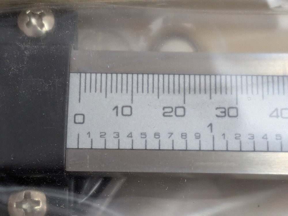 SPI Multi-Function Horizontal Linear Scale 0-36" Range 14-489-9