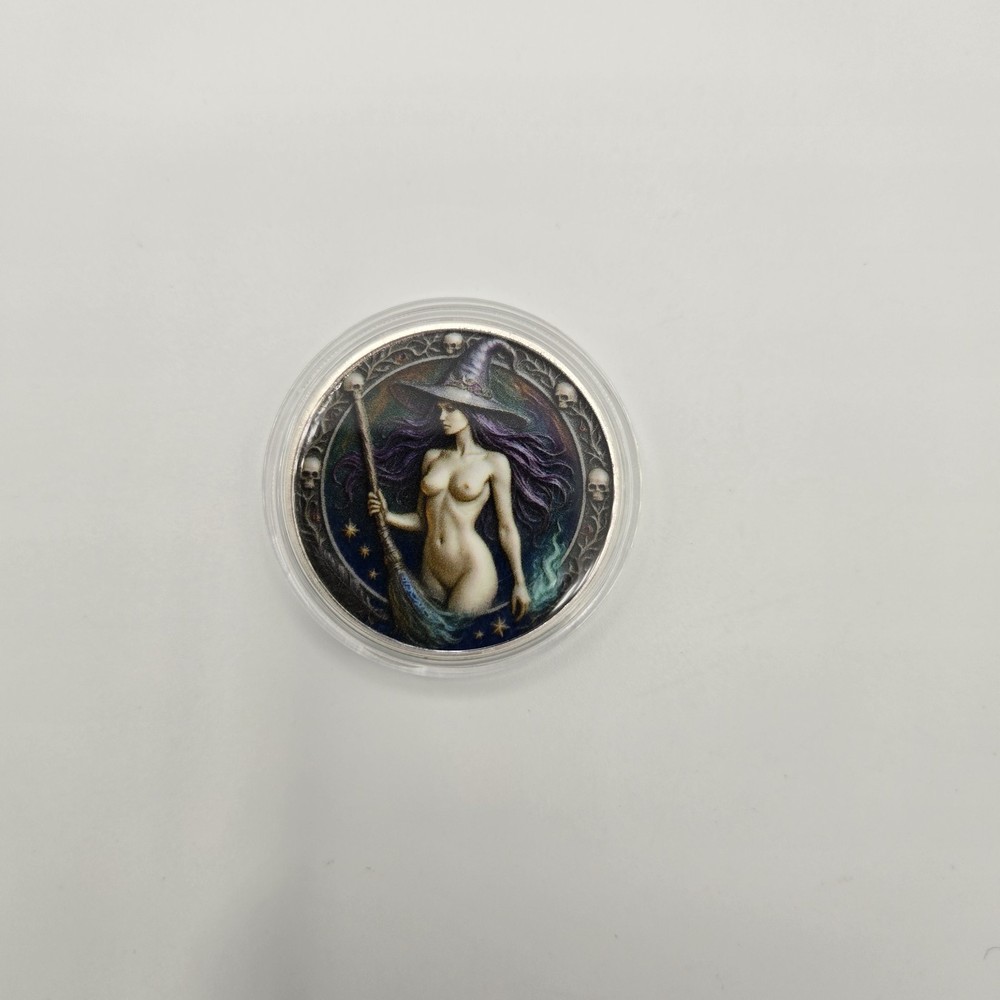Sexy Witch Coin Mint in Capsule