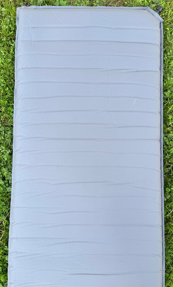 REI Trekker 1.75 Regular Self Inflating Sleeping Pad Gray 72x20x1.75 Rectangular