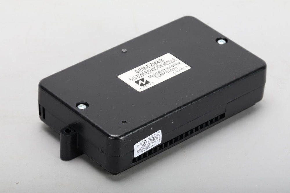 Napco GEM-EZM4/8 Expansion Module With Hardware - Fair Condition