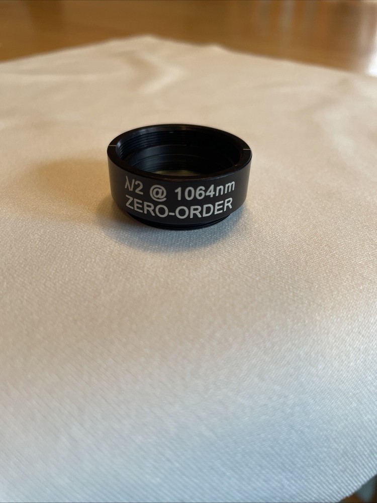 Thorlabs WPH10M-1064 - Ø1" Zero-Order Half-Wave Plate