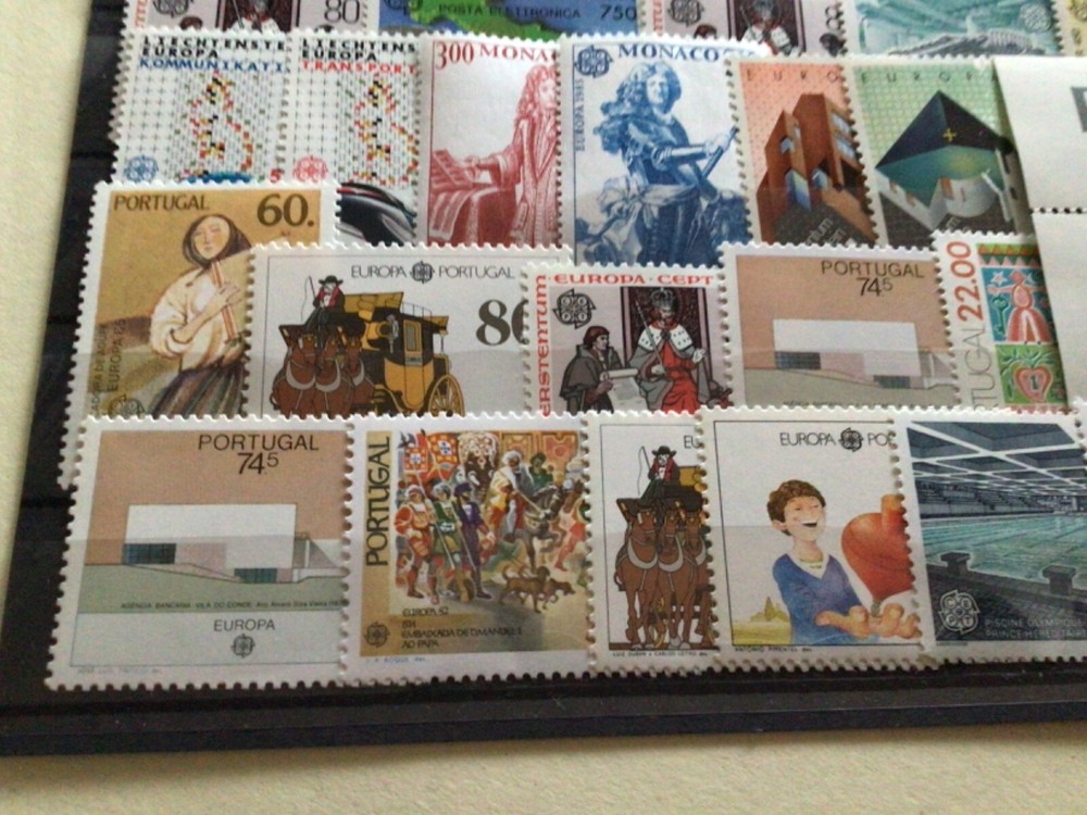 Europe mint never hinged stamps A12792