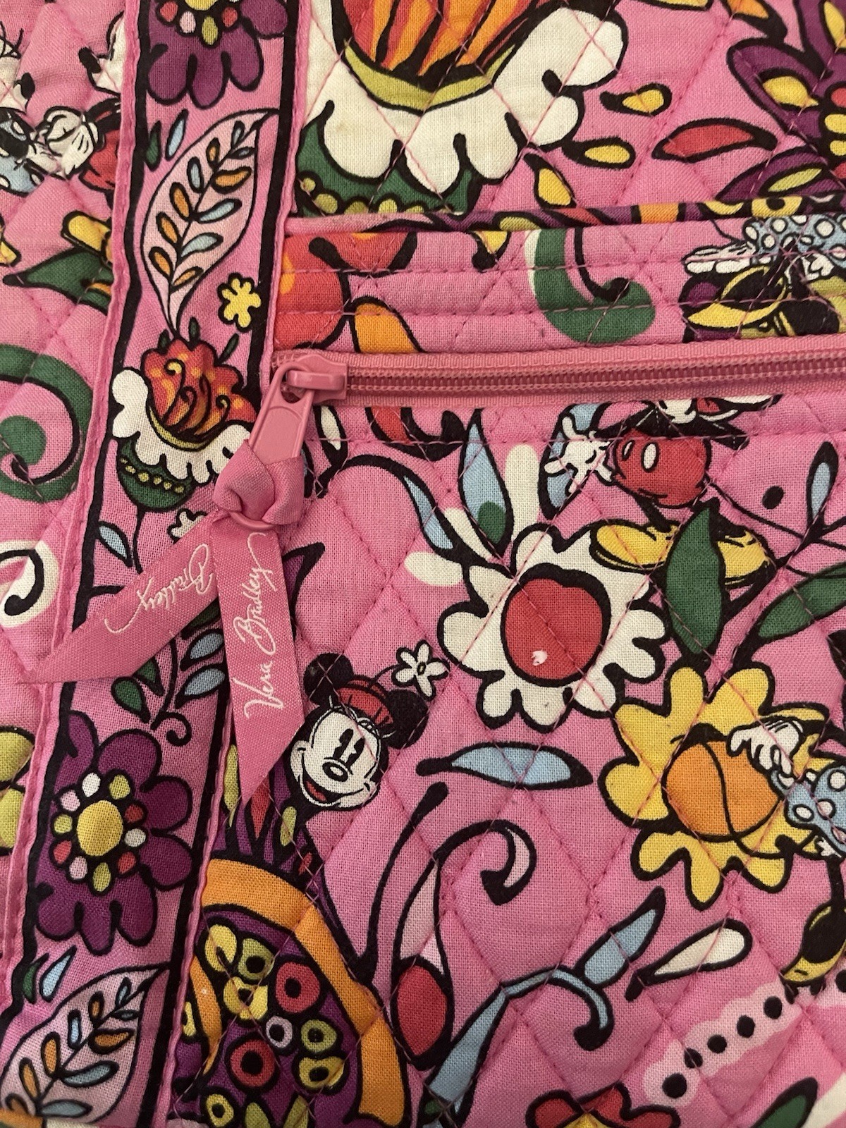 DISNEY VERA BRADLEY Mickey Minnie Just Mousing Around 11” Pink Hipster Crossbody