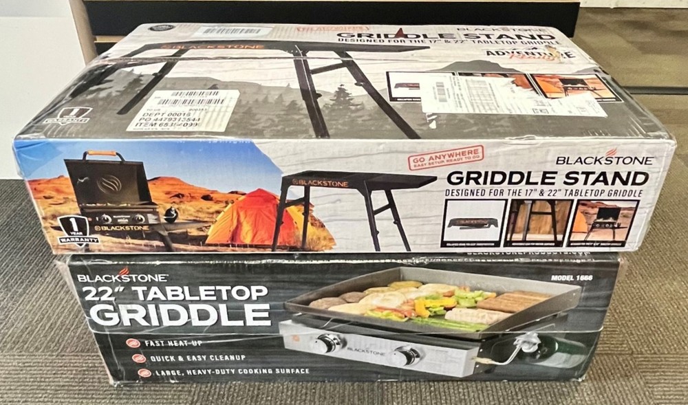 Blackstone 1666 22" Tabletop Griddle & Griddle Stand Combo