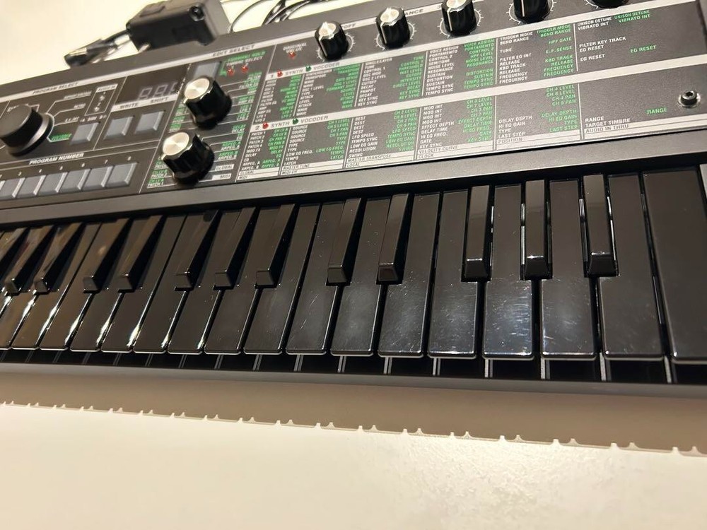 KORG MicroKorg BKBK Synthesizer Limited All Black Edition Analog Modeling w/box