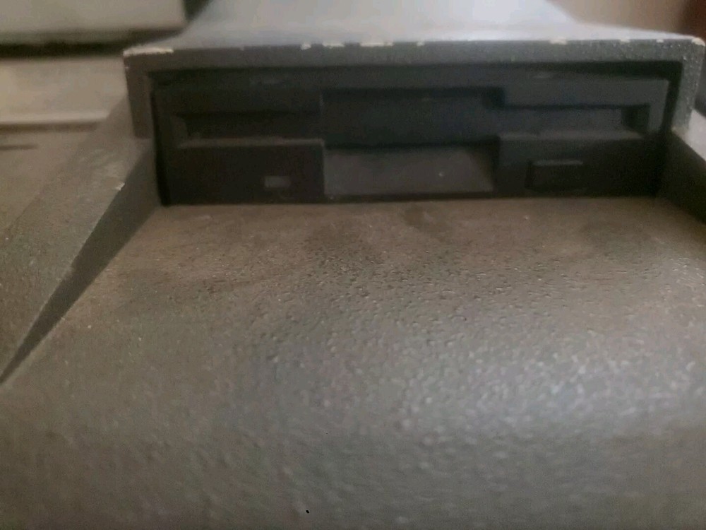 Astro-Med Dash 10 250v RMS Data Logger