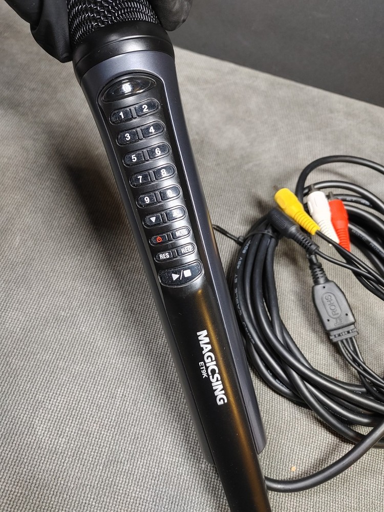 Magic Sing ET9K Microphone w/ Power Cord