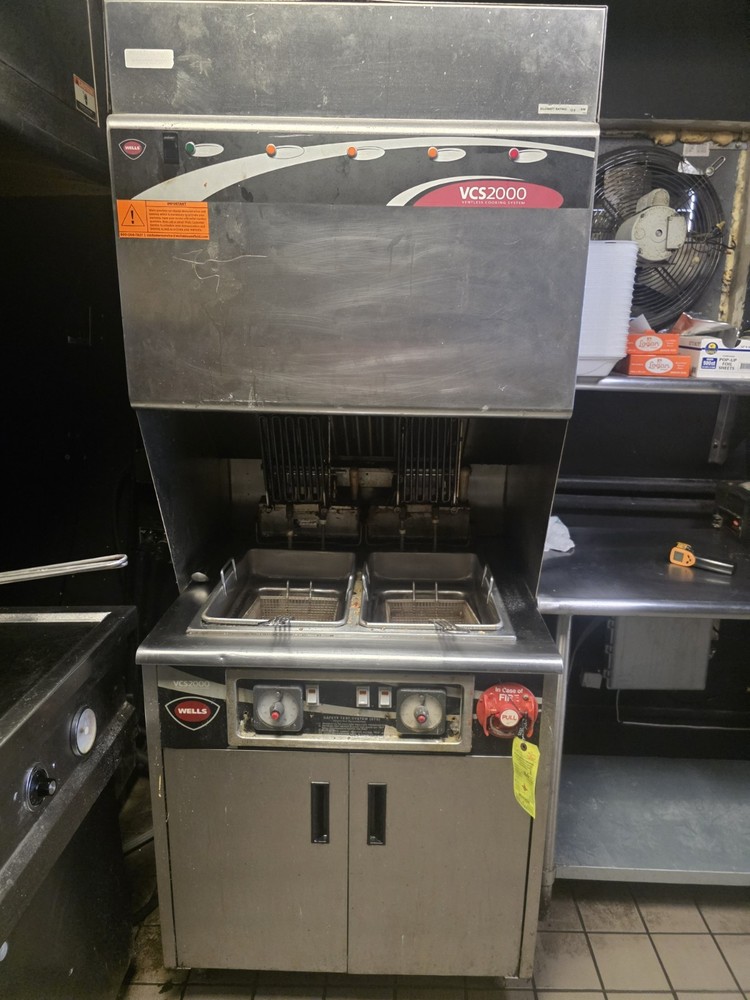 used Wells VCS2000 fryer