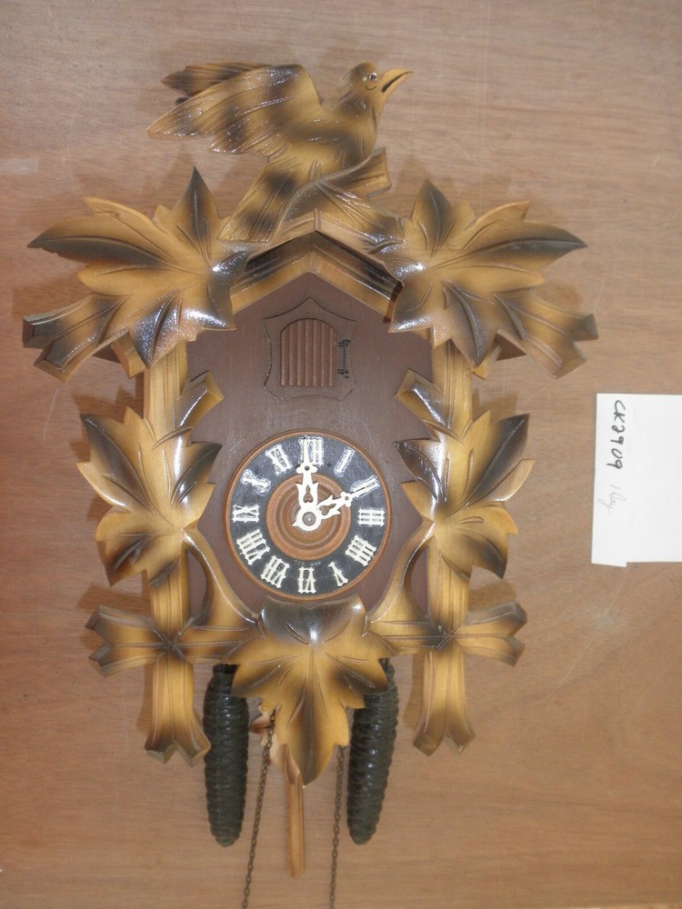 Cuckoo Clock German Black Forest working  1 Day CK2909