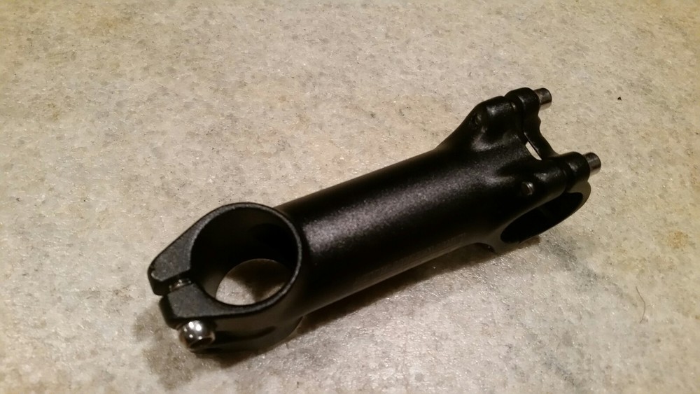 Framed 1-1/8" Threadless Stem 105mm Alloy 31.8mm