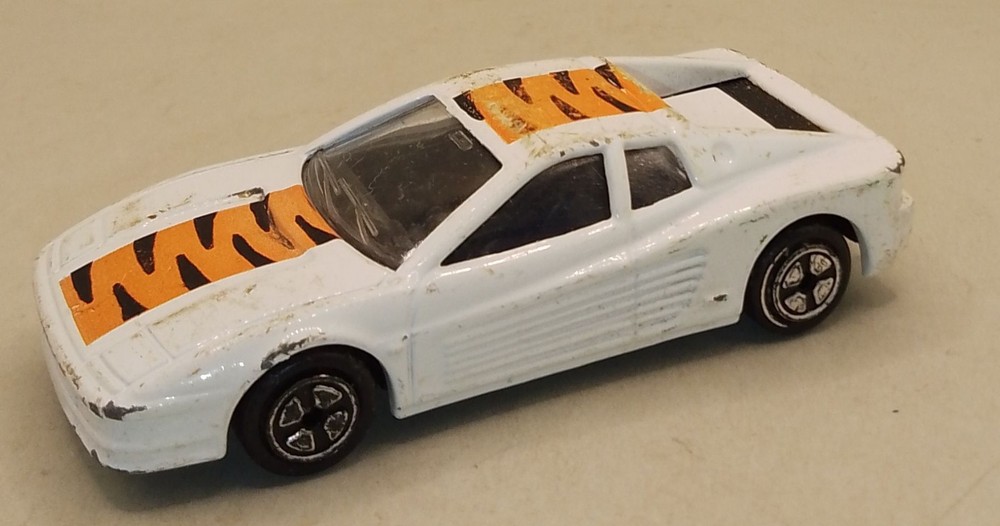 Corgi White Ferrari Testarossa