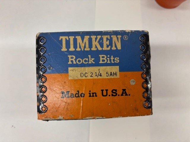 2 1/4 inch TIMKEN CARBIDE INSERT D THREAD ROCK BIT