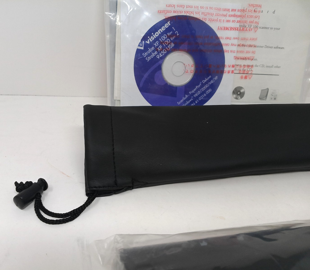 Visioneer Strobe XP 100 Black Portable Document Scanner w/ carrying Open Box