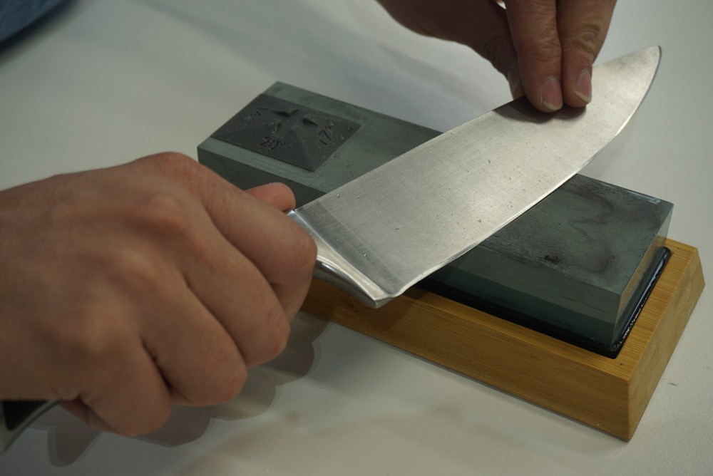 Knife Sharpening Angle Guide for Whetstone Honing | 4 Angle Pyramid