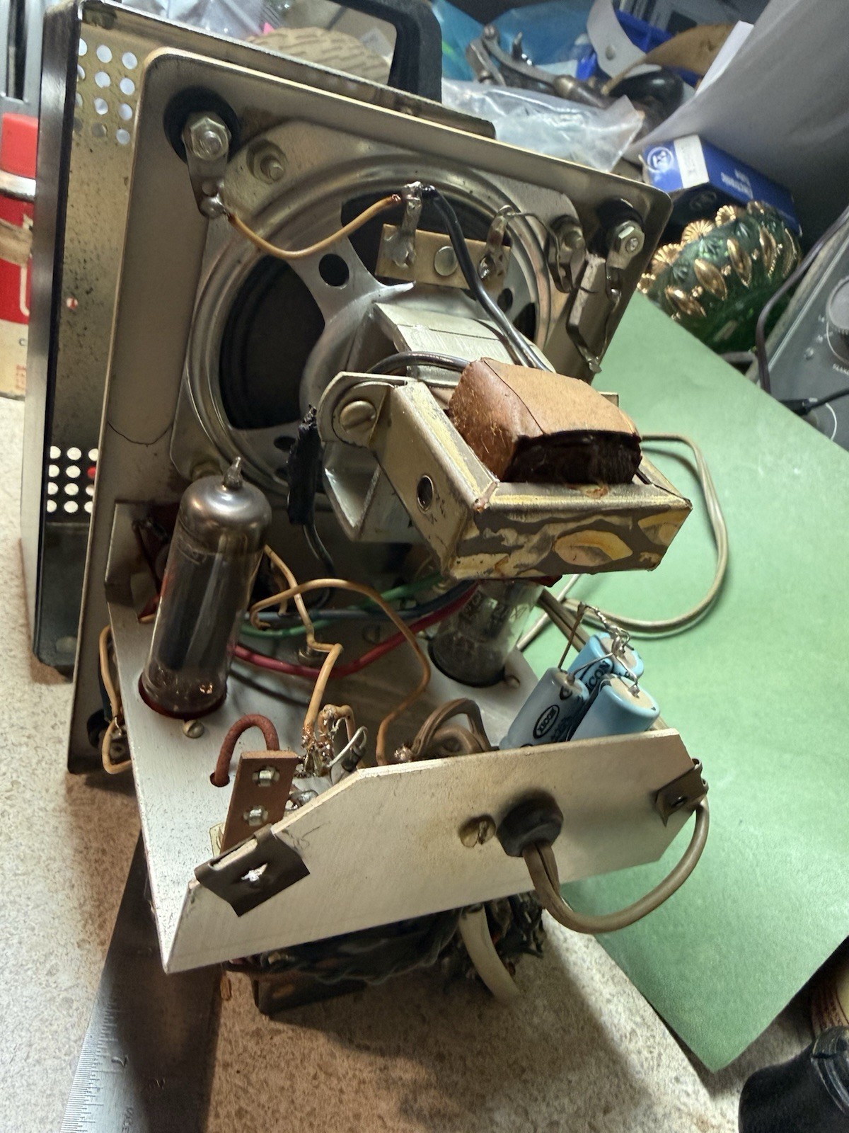 Vintage Heathkit Signal Tracer model IT-12 With Probe