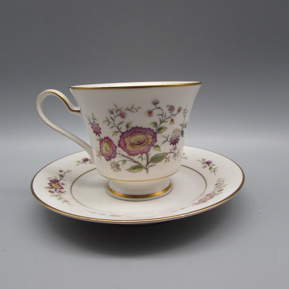 Noritake Fine China / Dinnerware - ASIAN SONG - 5pc Place Setting