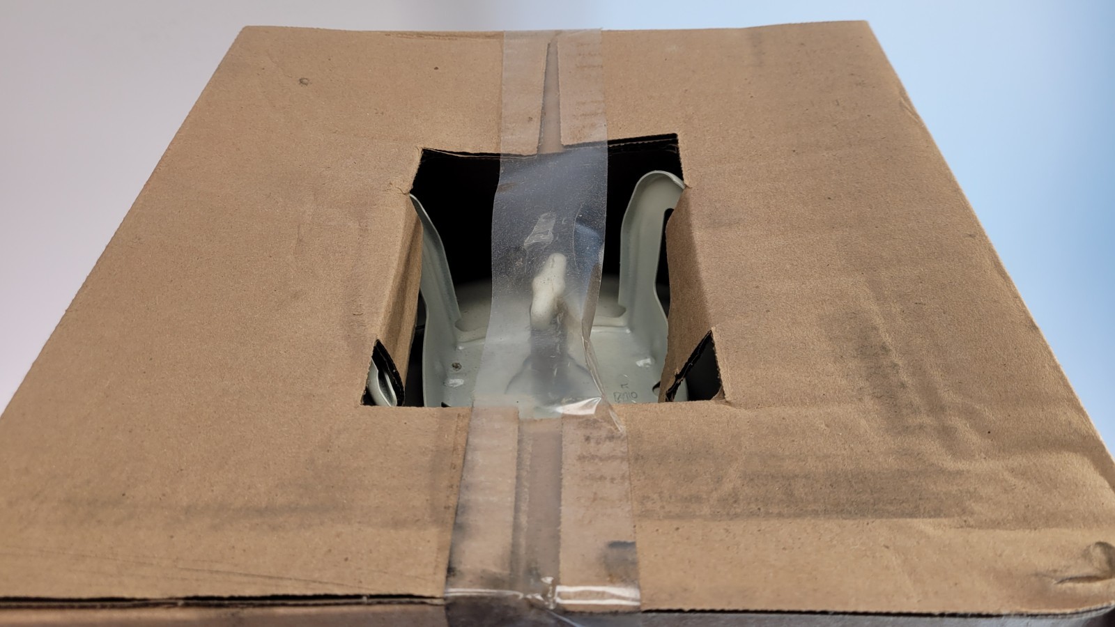 HoldFast 70 Spray Adhesive, 27.3 lbs, Large Cylinder, Clear 3M™ 7100138479