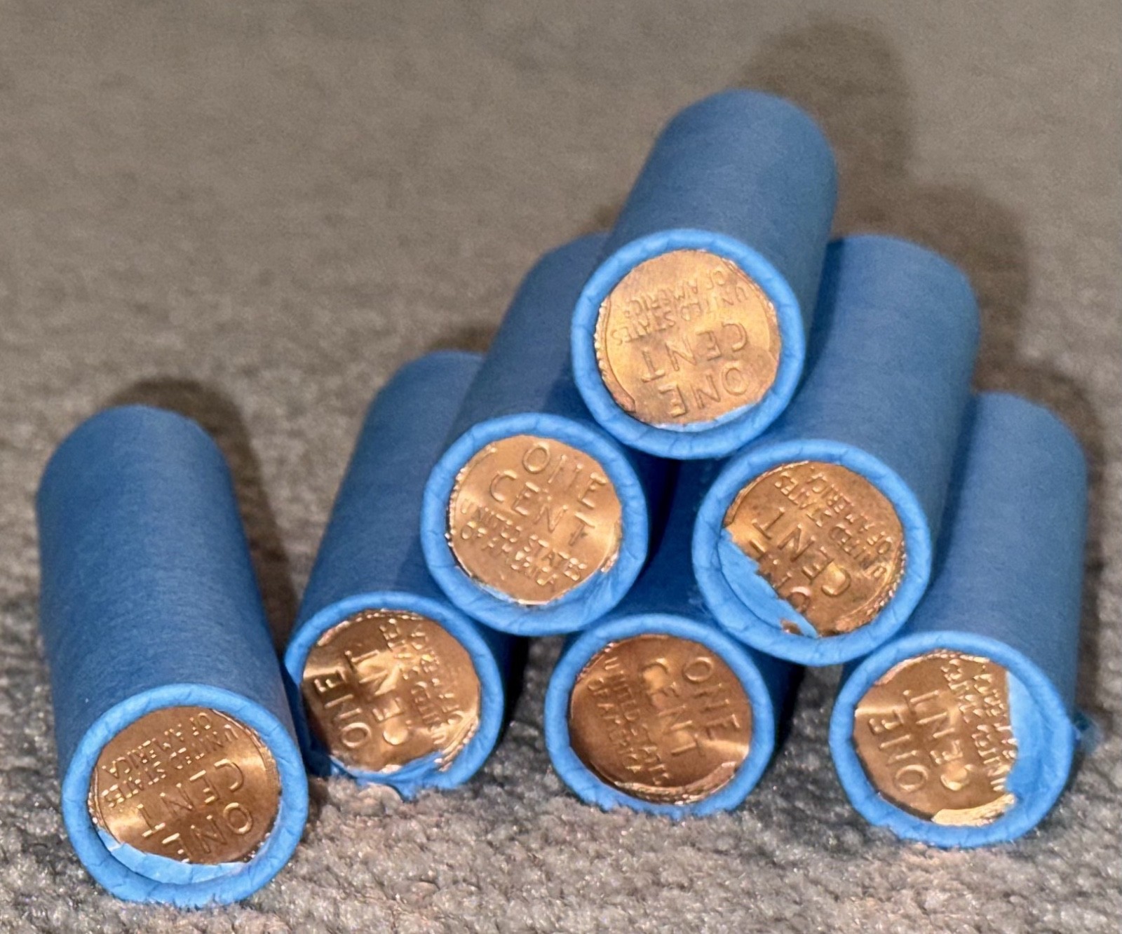 Blue wheat penny BU on end of unsearched circulated cents mixed dates mint marks