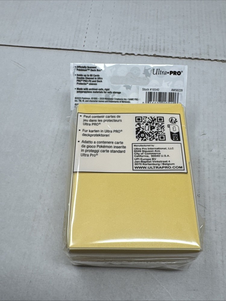 Deck Box - PIKACHU - New 2 Lot