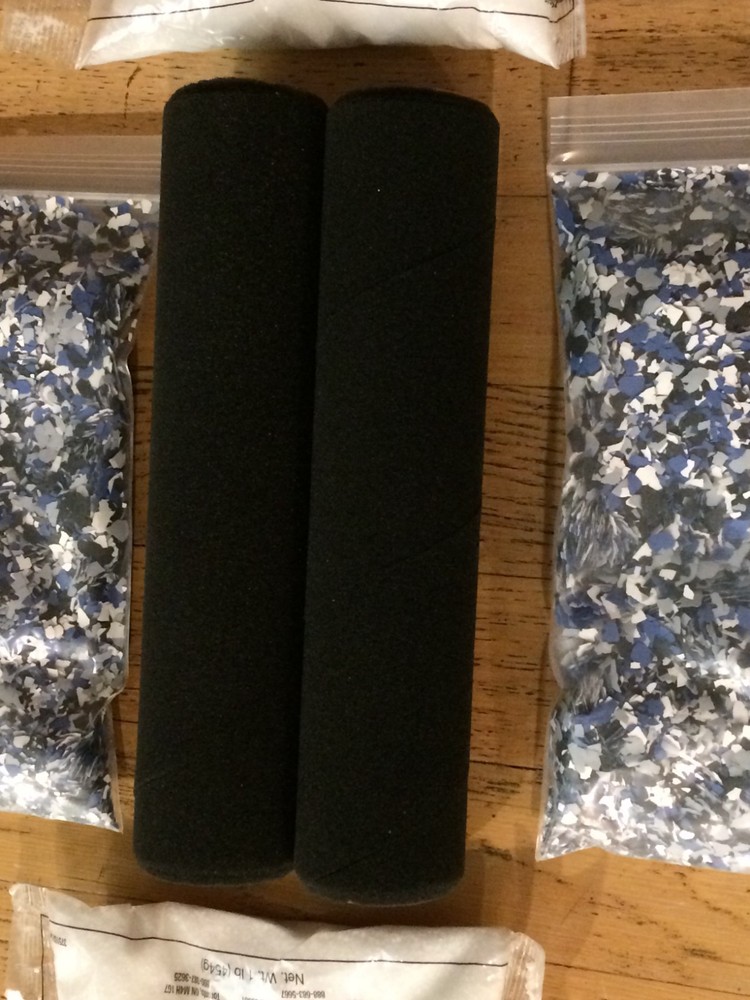 New - RustOleum Concrete Etch Flakes and Rollers