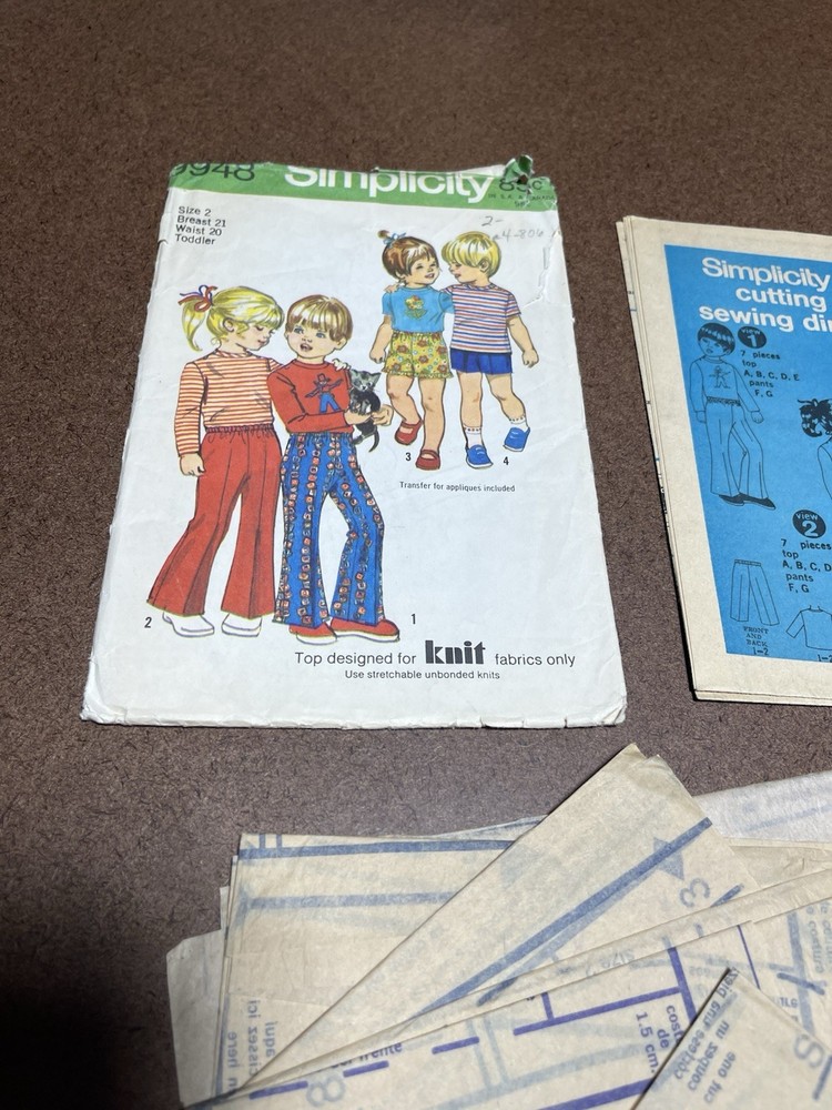 Simplicity 9948 Pattern Child Top Pants Shorts Size 2