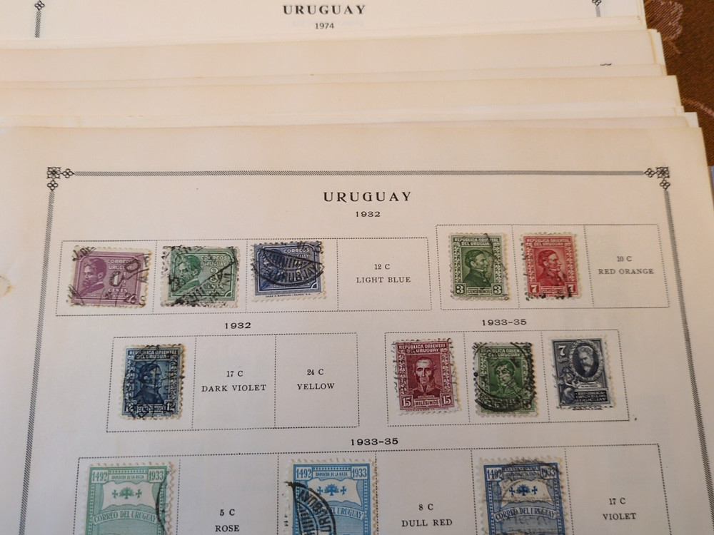 APC Z6436 Upper Volta Uraguay Scott internation pages and 260 stamps