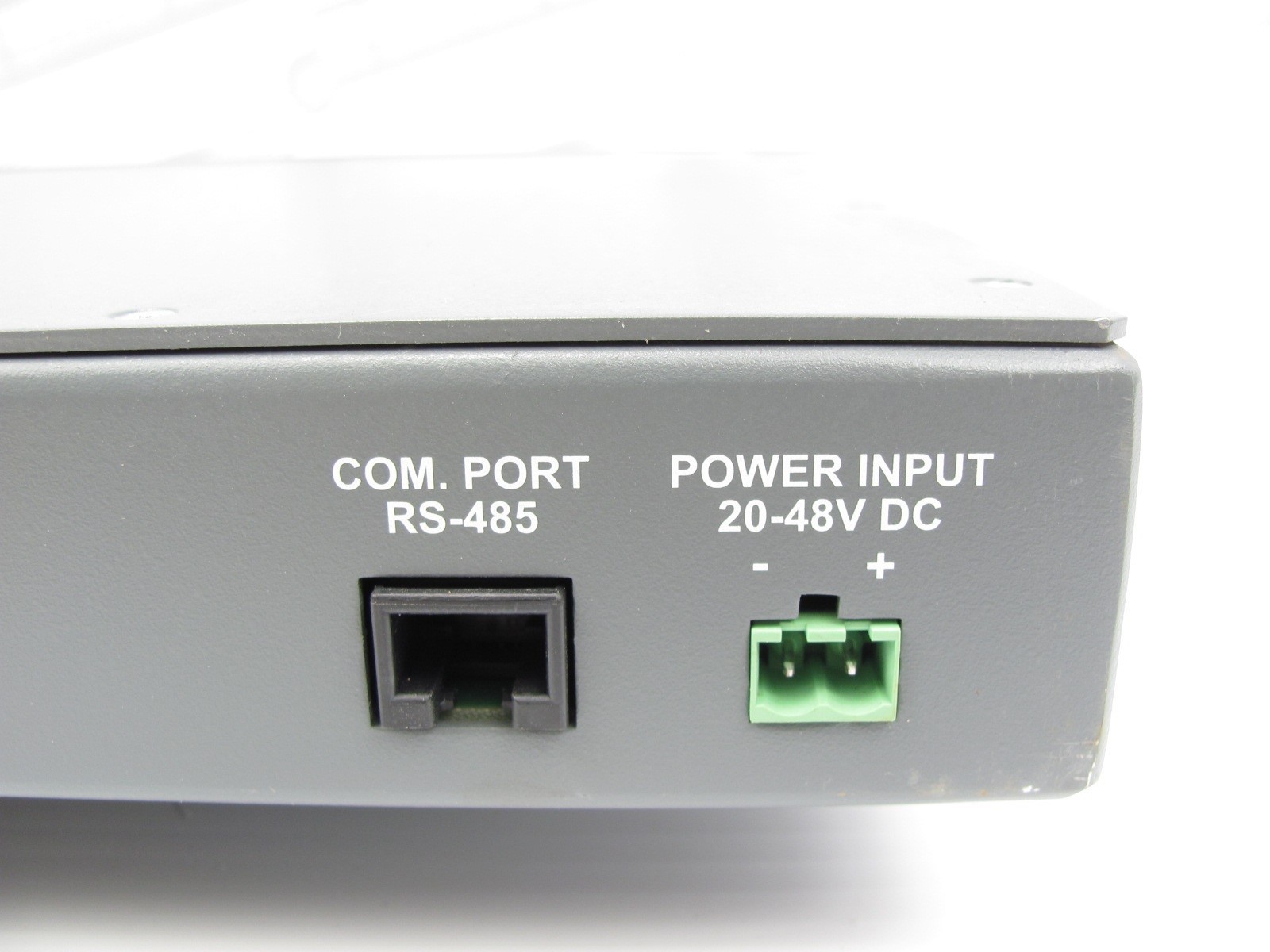CORNING - W8-B8U - 8-PORT BASE UNIT MOBILE ACCESS - 8 x SC/APC optical - 1RF