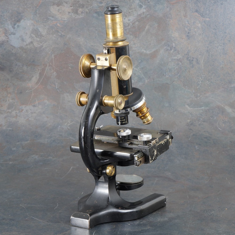 :Antique Spencer Staged Brass Microscope w/ x4 Objectives & Storage Case
