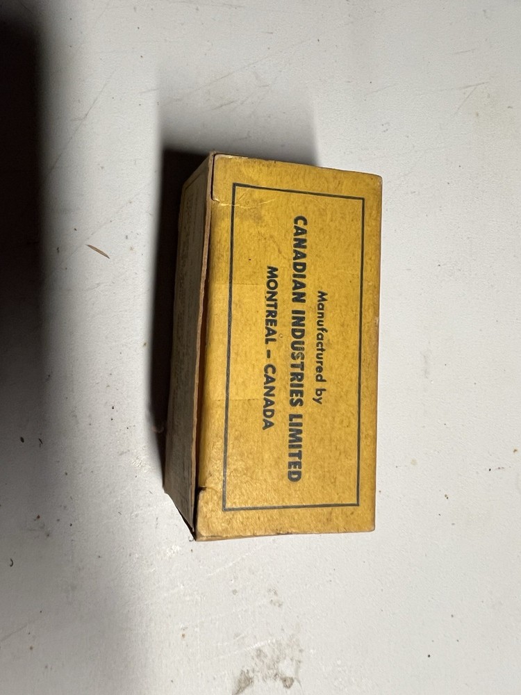 Canuck 32 Short Vintage Ammo Box Empty