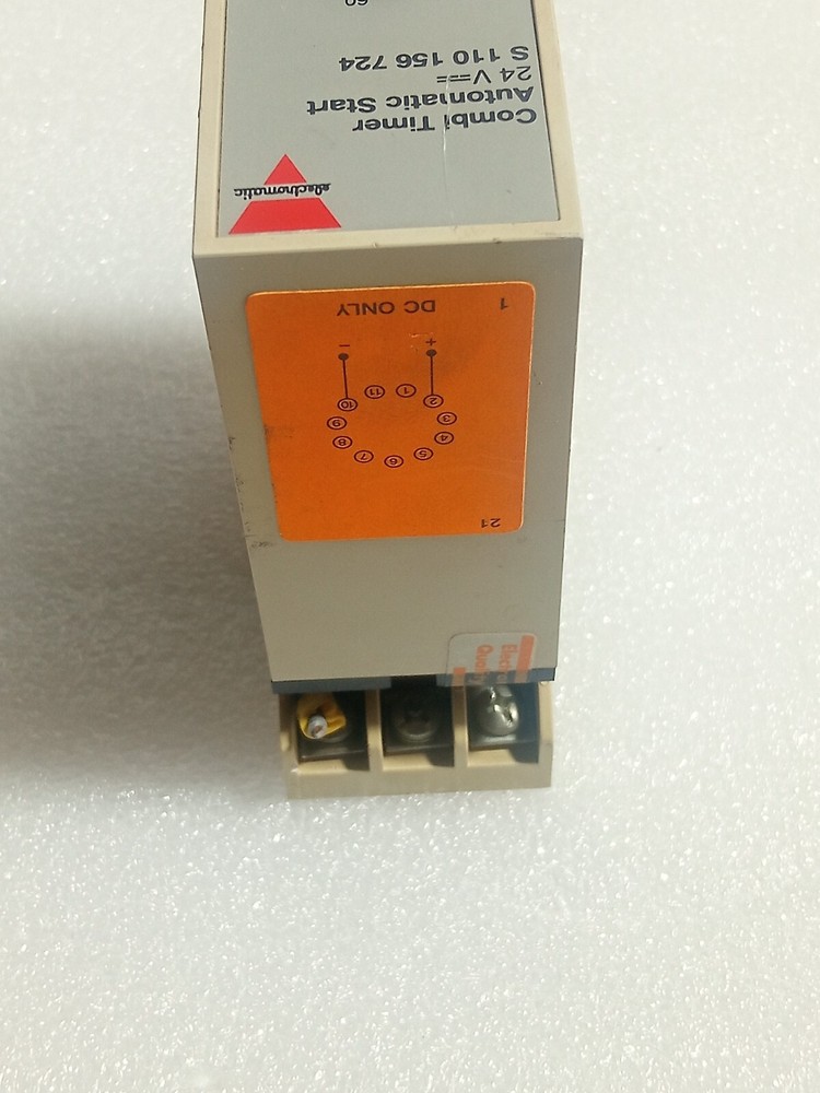 ELECTROMATIC S 110 156 724 COMBI TIMER MADE IN DENMARK 24VDC USED