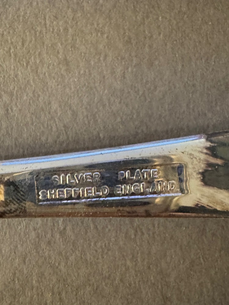 RAIMOND SHEFFIELD SILVERPLATE SALAD SERVING SET VINTAGE SPOON/FORK IN BOX