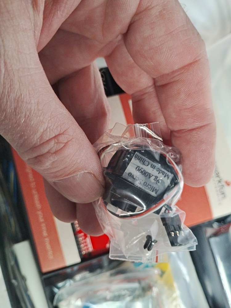 Sparkfun Inventor's Kit - Sparkfun Electronics KIT-12060 V3.2