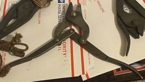 ** Original WW2 British Army Folding Wire Cutters, WWll