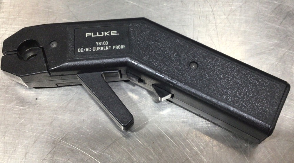 FLUKE Y8100 DC/AC CURRENT PROBE