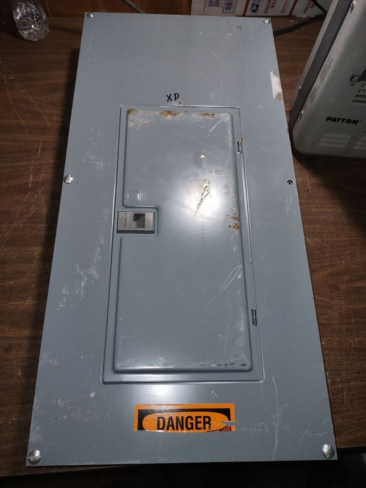 Square D Panel With Breakers