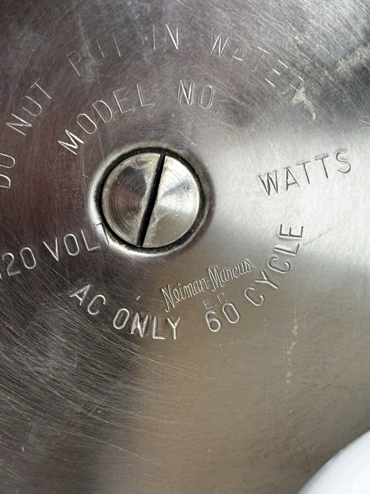 RARE FIND-NEIMAN MARCUS Silver Plated Electric Hot Plate Bowl