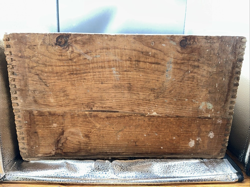 DuPont Explosives Box Extra Dynamite E 18x13x10”