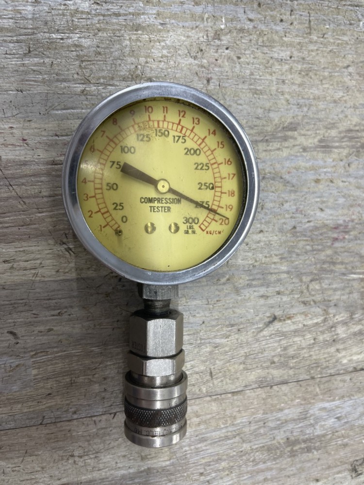 Vintage K-D TOOLS COMPRESSION TESTER W/ CASE