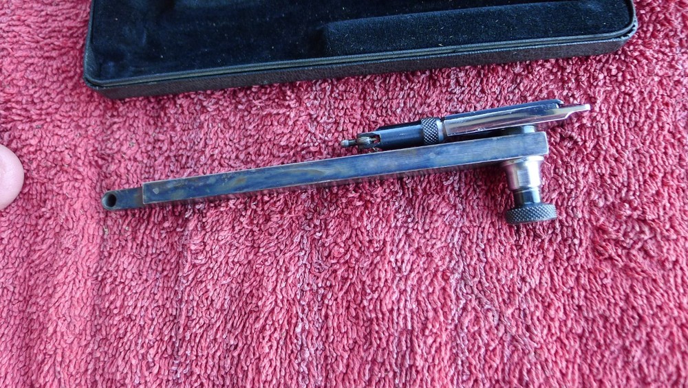 STARRETT NO, 564, MACHINISTS INDICATOR WITH CASE