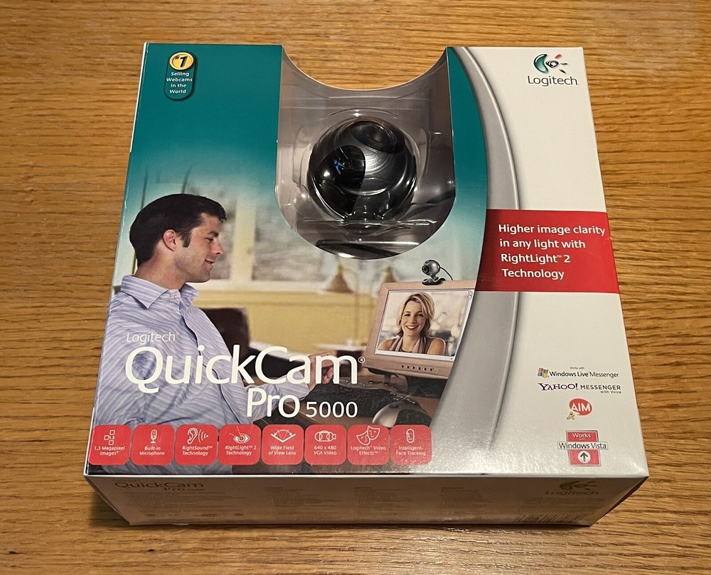 Logitech QuickCam Pro 5000 Webcam For Windows 2000 or XP IN BOX W DISC & MANUAL