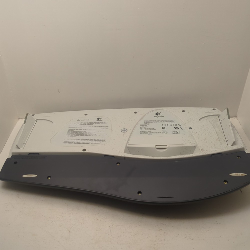 Untested Logitech Cordless Desktop Pro Ergonomic keyboard circa 2000 867038-0100